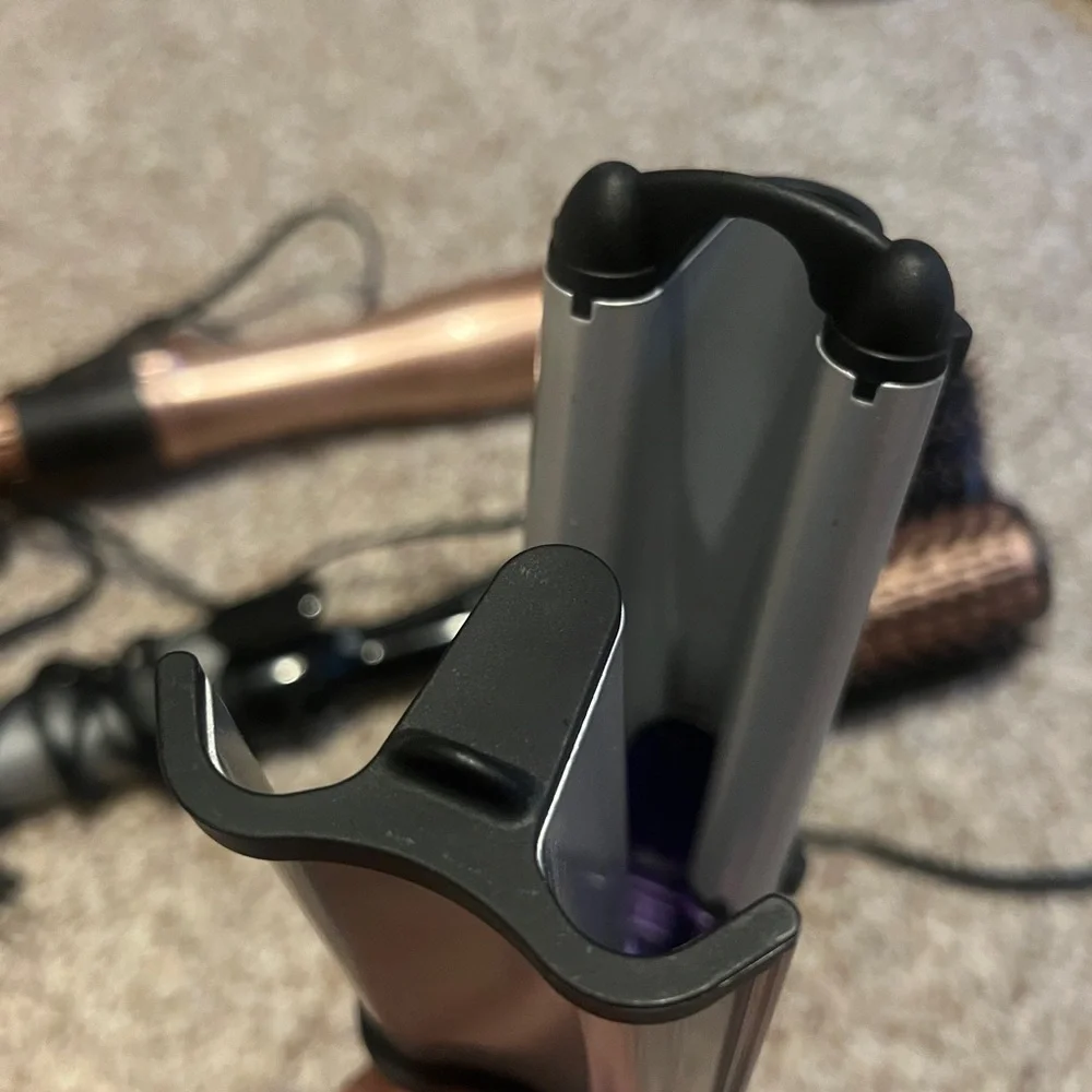 BedHead Purple Hair Waver - Picture 3 of 6